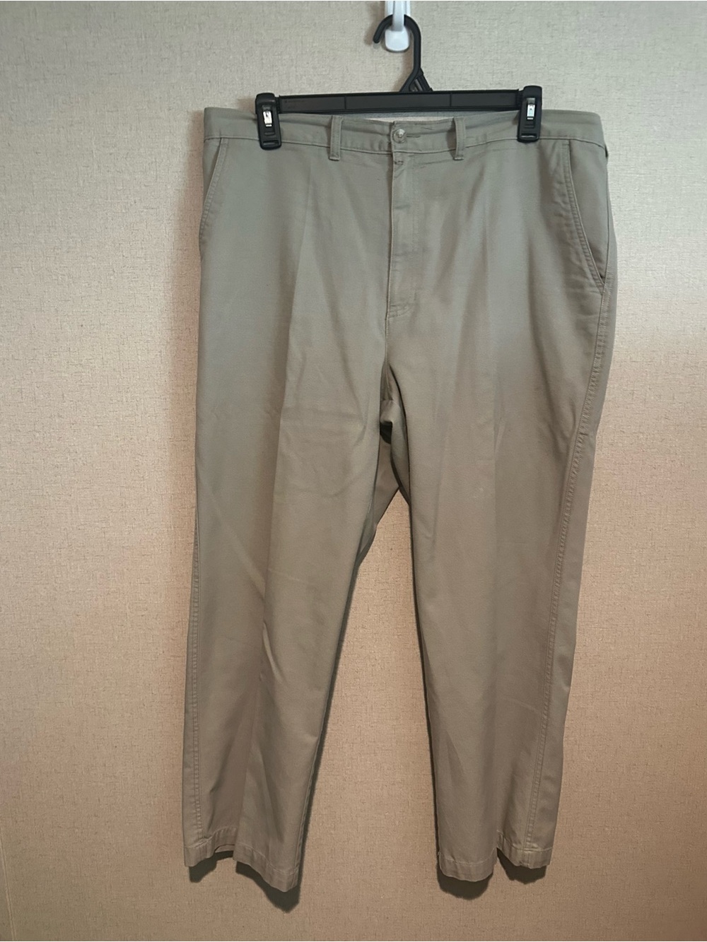 David Taylor Men's 40x30 Light Khaki Chino Pants